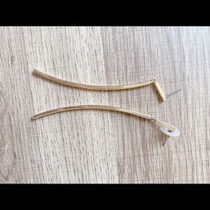 Simple golden earrings